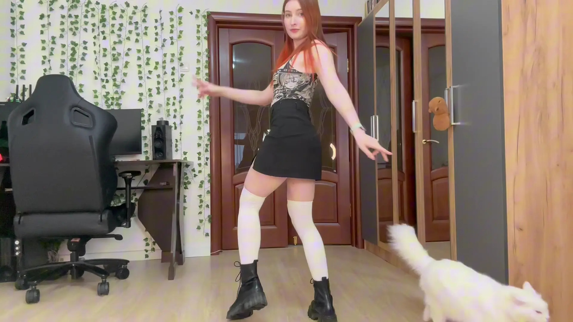 Exclusive Leak: GingerKiller  - What Should I Wear to Uni - Stream in FullHD | Hotleakxxx.com