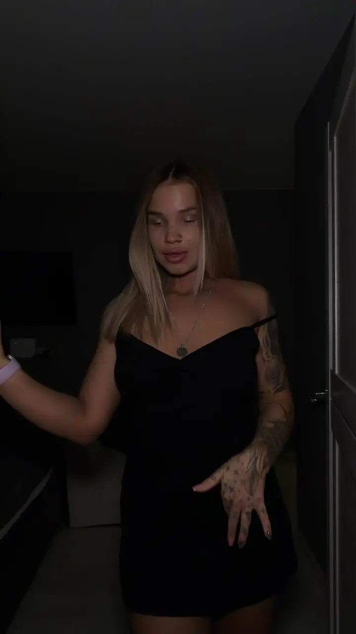 Exclusive Leak: GloryHoney - An evening with music - Stream in FullHD | Hotleakxxx.com