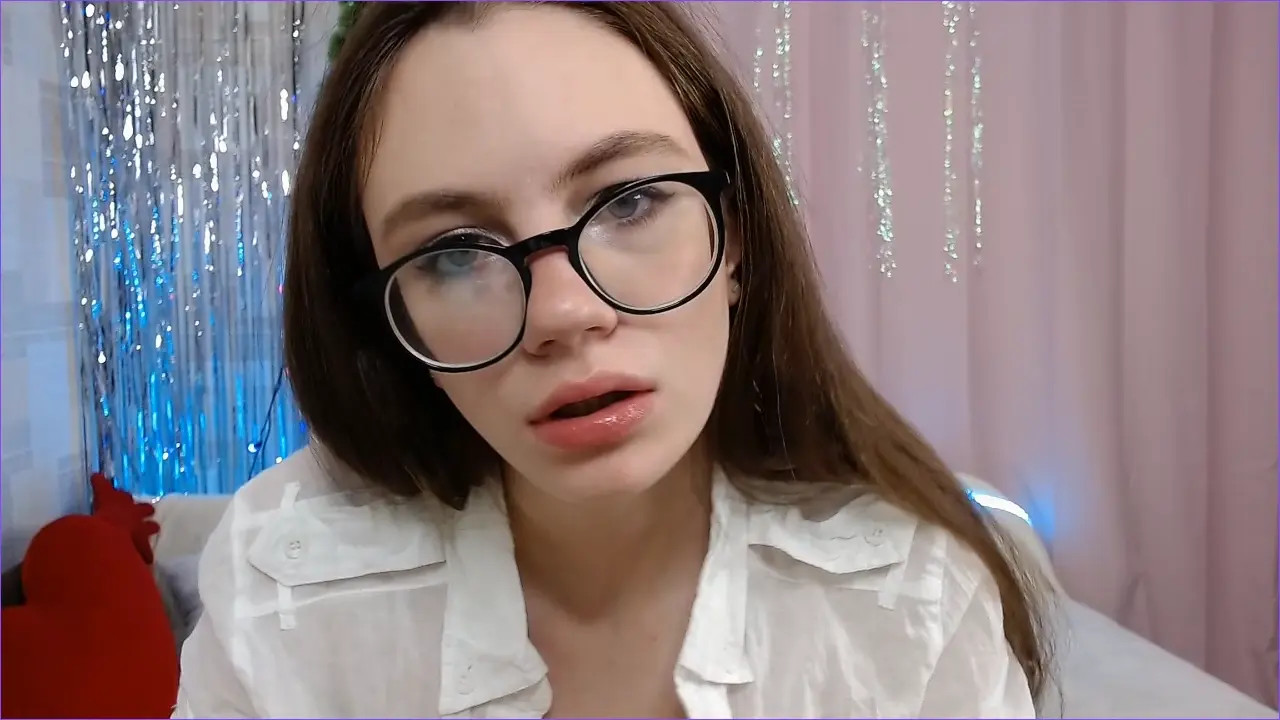Exclusive Leak: Alyssa_Smit - Looking just in your eyes - Stream in FullHD | Hotleakxxx.com