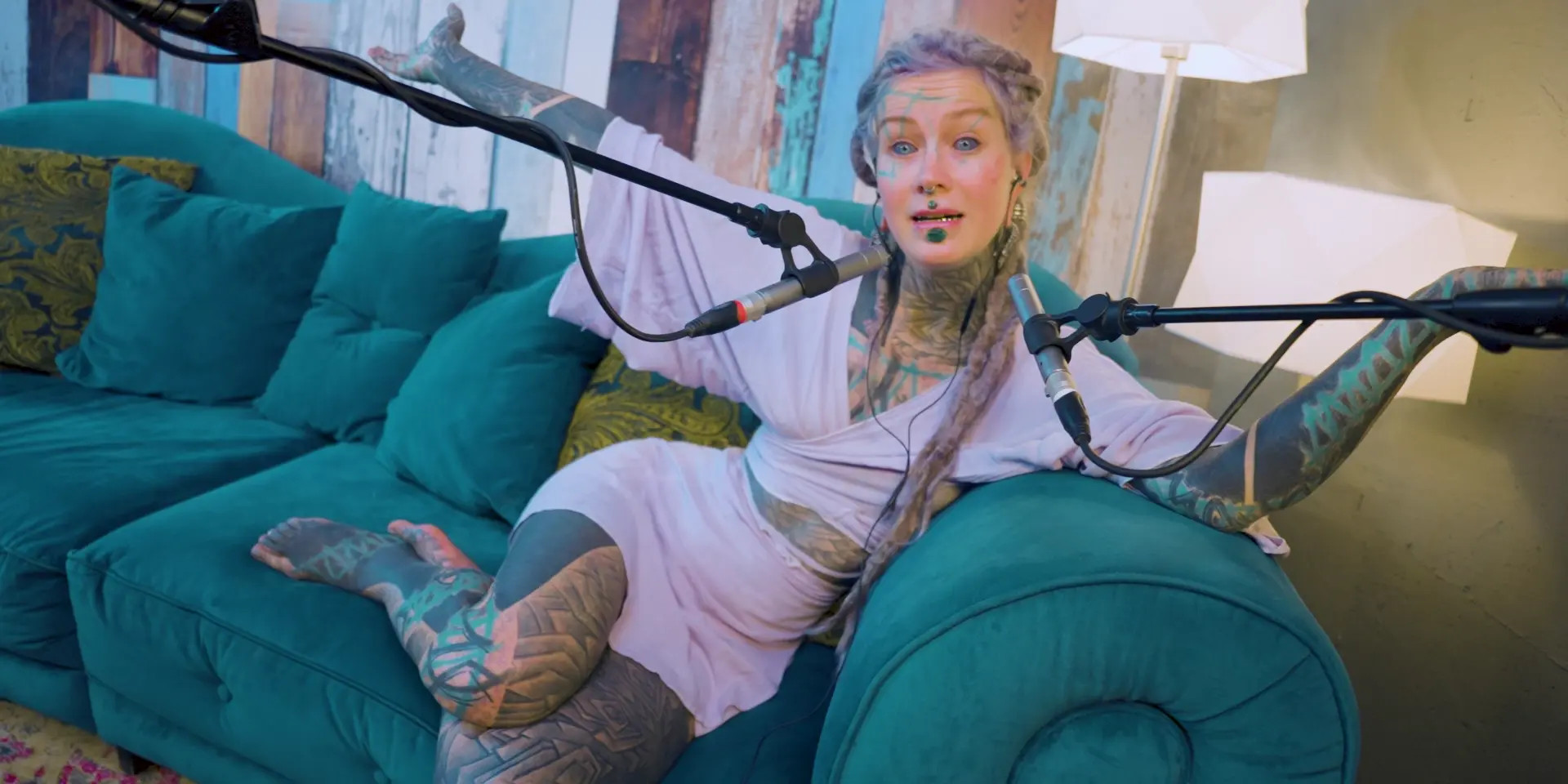 Exclusive Leak: Anuskatzz - FREE - ASMR SFW Pilot Season -  podcast theme: bordem - Stream in FullHD | Hotleakxxx.com