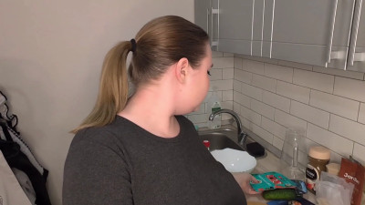 lovelygirlLisa - Cooking With Lisa / Poke Bowl