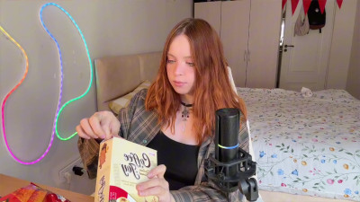 SharKitty - Crunchy Snack Taste Test