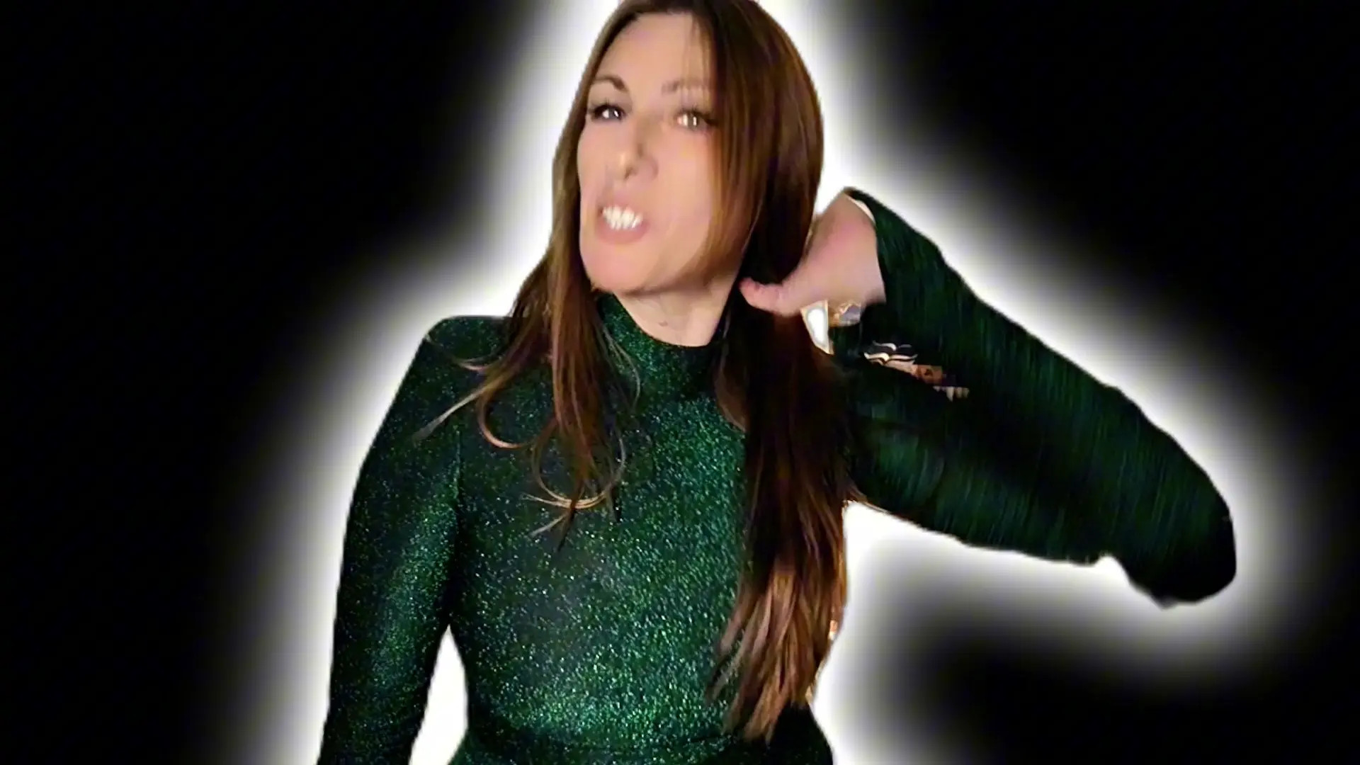 Exclusive Leak: VictoriaLotus - Just A Little Chat - Stream in FullHD | Hotleakxxx.com