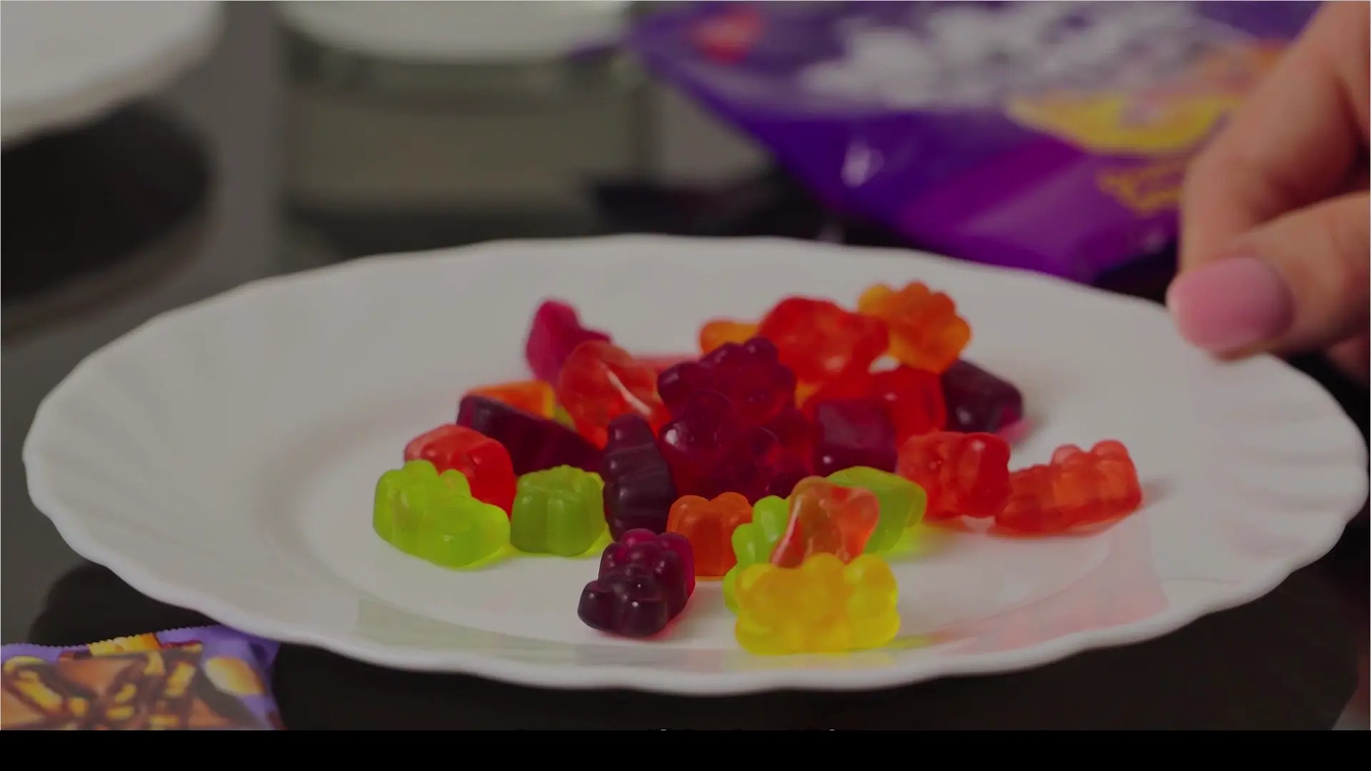 Exclusive Leak: MaryBest01 - Gummy Bears, Worms & Chocolate Bars - Stream in FullHD | Hotleakxxx.com