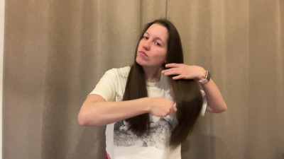 Nicole_Ray - Brushing your hair