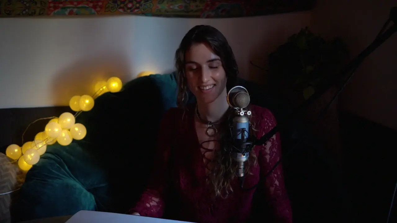 Exclusive Leak: Piper Blush - ASMR with Piper - Stream in FullHD | Hotleakxxx.com