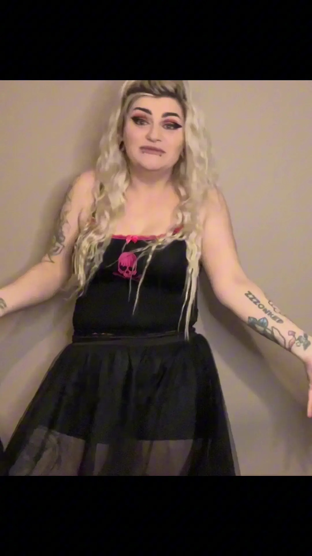 Exclusive Leak: EeveeXo - Trying on my favourite dresses and skirts clip 3 - Stream in FullHD | Hotleakxxx.com