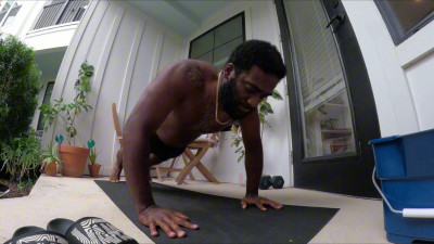 Javarius - Staying Consistent Outdoor Workout and Summer Fitness Vlog