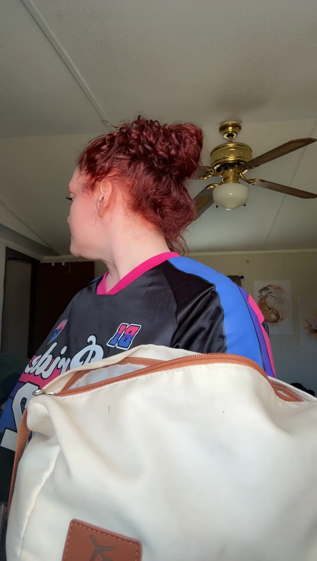 Exclusive Leak: Peachshortcake - Putting on just a little makeup - Stream in FullHD | Hotleakxxx.com