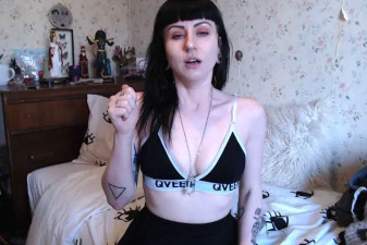 MeaganAmelia - 2 min timed burp challenge