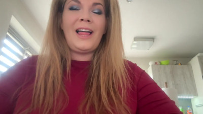 moore_jasmine - Big news inside me