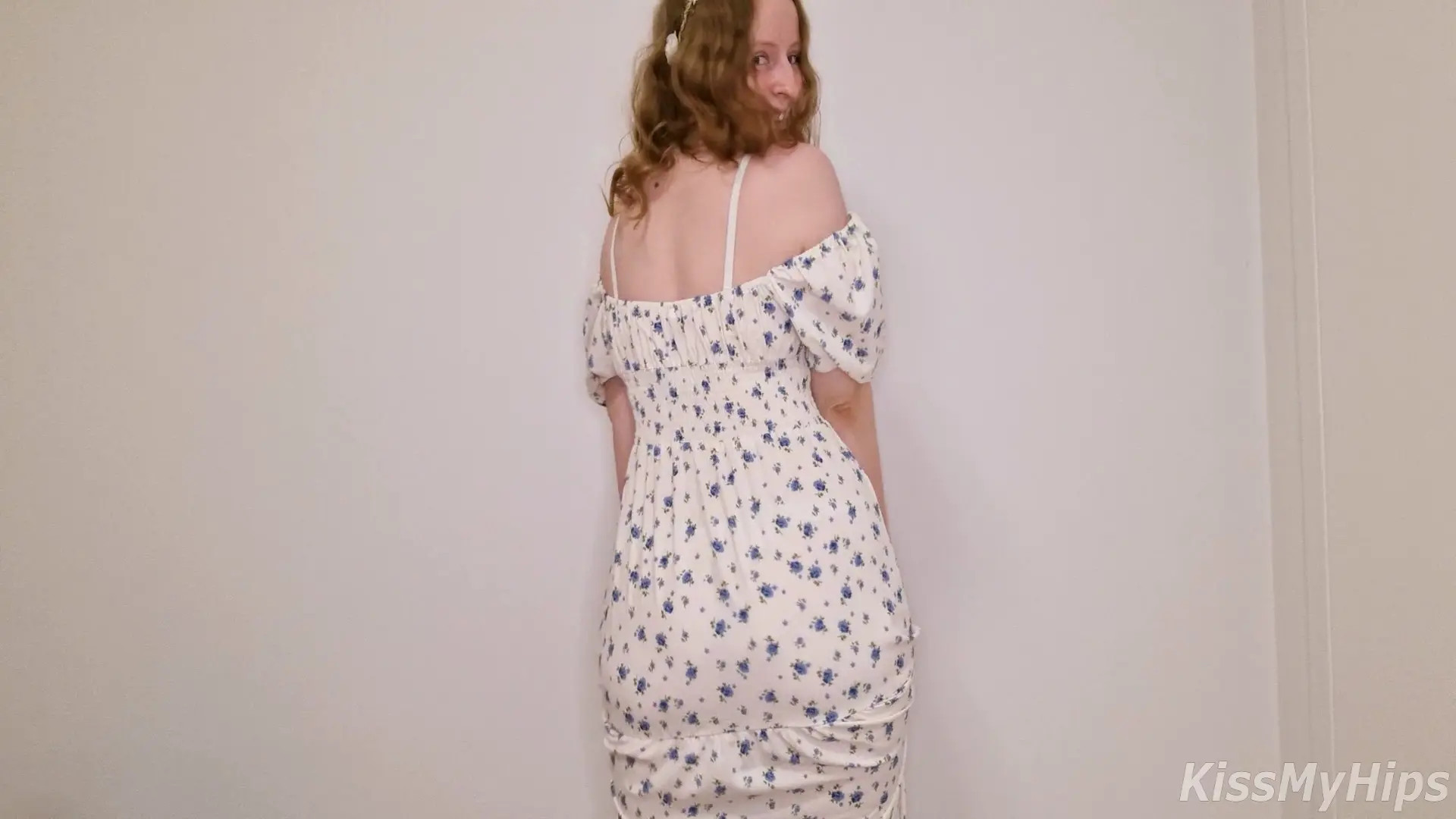 Exclusive Leak: KissMyHips - Flower Girl Wants You To Watch - Stream in FullHD | Hotleakxxx.com