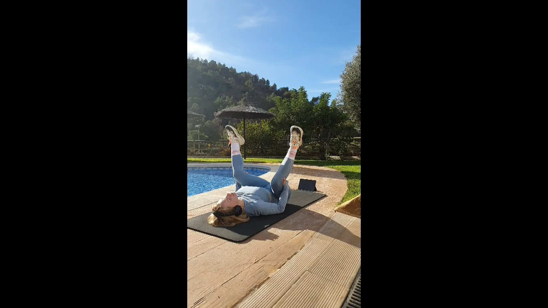 Exclusive Leak: LadyinFirst - Poolside Perfection - My Body, Your Obsession - Stream in FullHD | Hotleakxxx.com