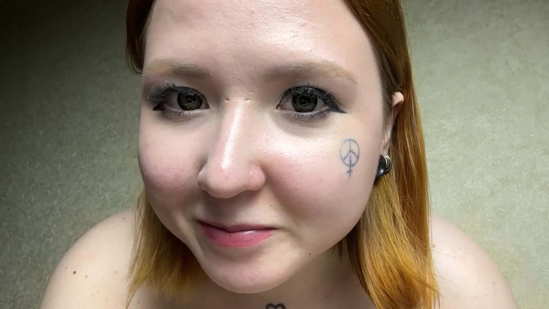 Exclusive Leak: Mari Flexi - Eye Contact - Stream in FullHD | Hotleakxxx.com