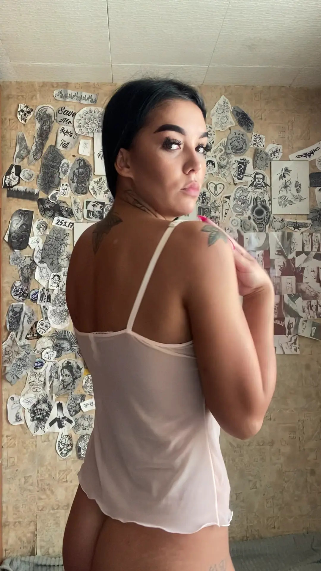 Exclusive Leak: Aleksa_Lean - lingerie fitting - Stream in FullHD | Hotleakxxx.com