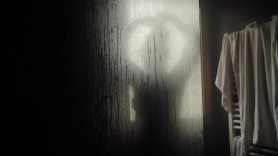 Littleredheadlisa - Shower Tease