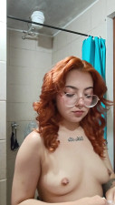 sweet_katty - getting ready to go to bed