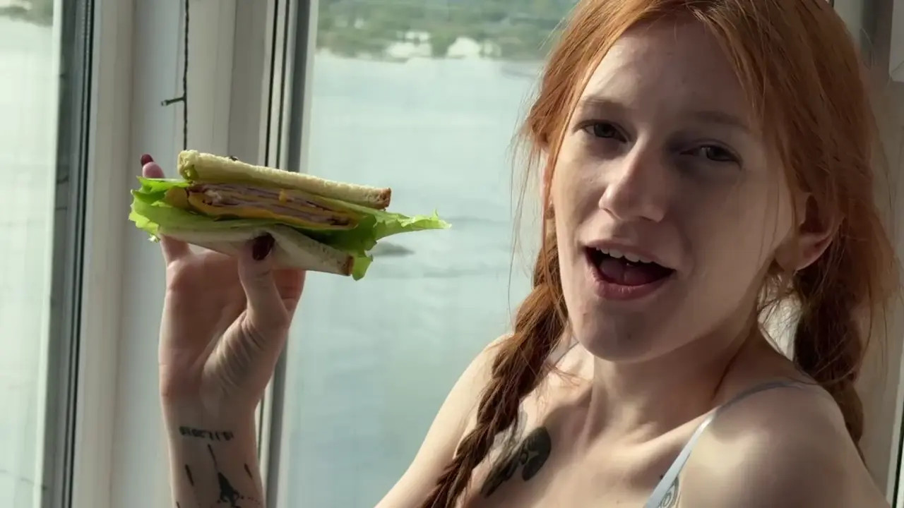 Exclusive Leak: Alice_Ginger - I spilled water on myself while I was eating - Stream in FullHD | Hotleakxxx.com