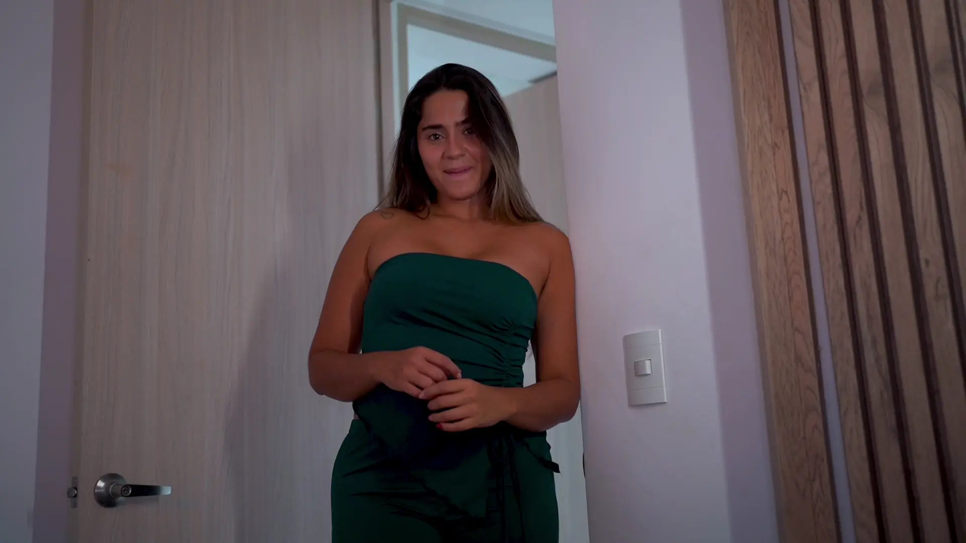 Exclusive Leak: PaoArias - Daddy Girl Show step-dad her moves - Stream in FullHD | Hotleakxxx.com