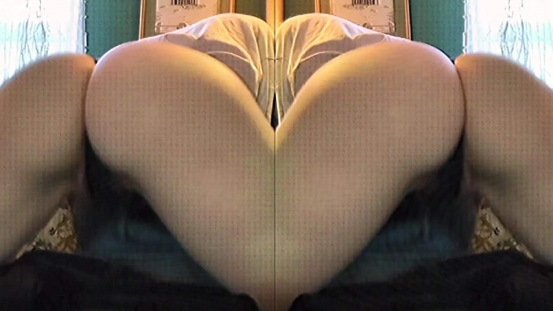 Exclusive Leak: coldgirlfever - Slow-Mo Clapping Ass-Cheek Twerk - Stream in FullHD | Hotleakxxx.com