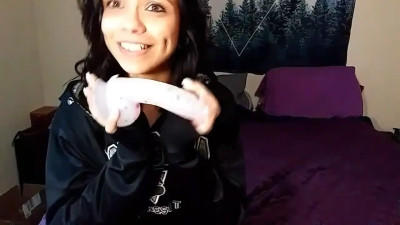 Savage_Siren - Louviva Confetti Dildo Review