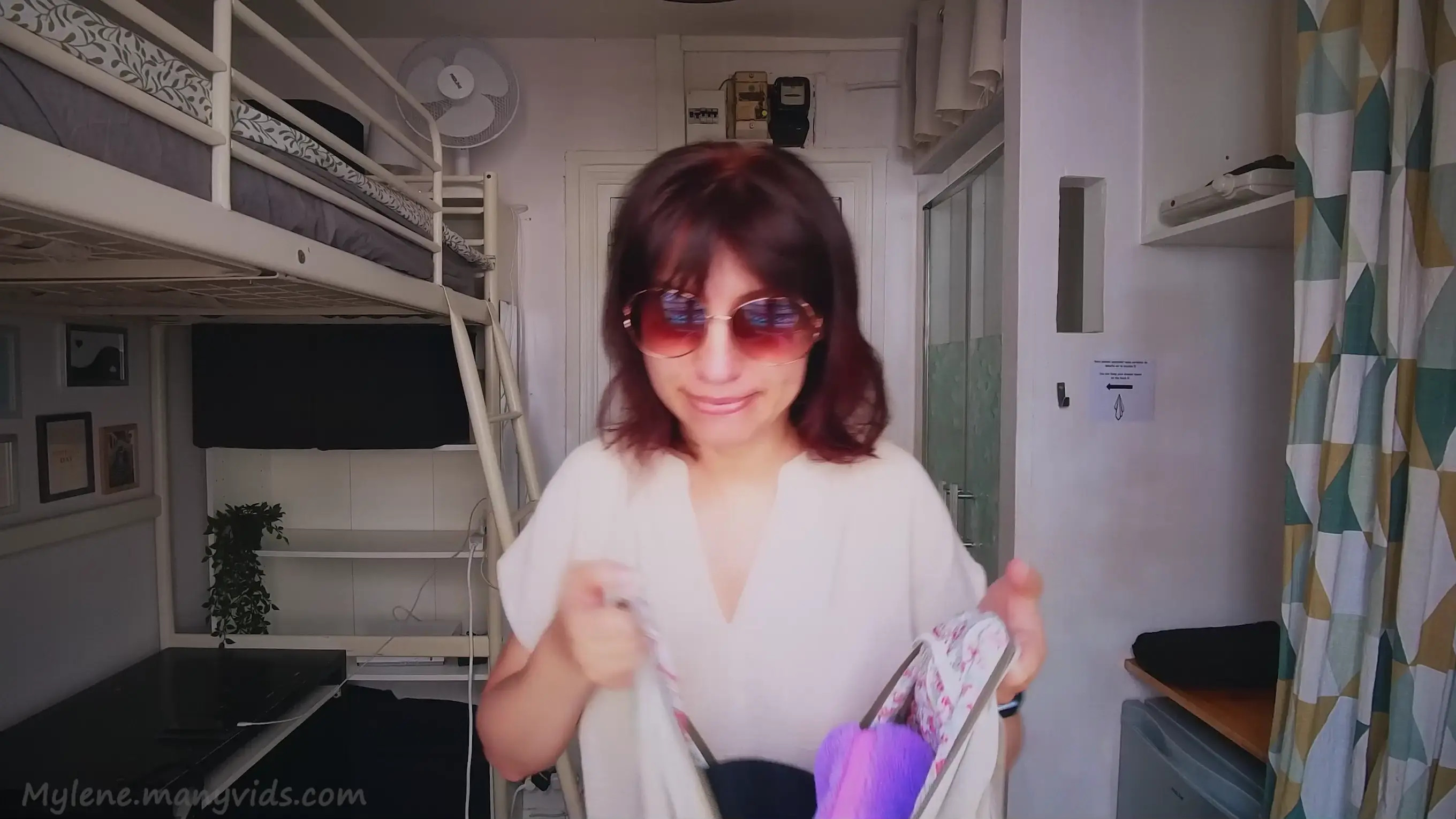 Exclusive Leak: Mylene - What's in my bag? Like, comment, follow, pls - Stream in FullHD | Hotleakxxx.com