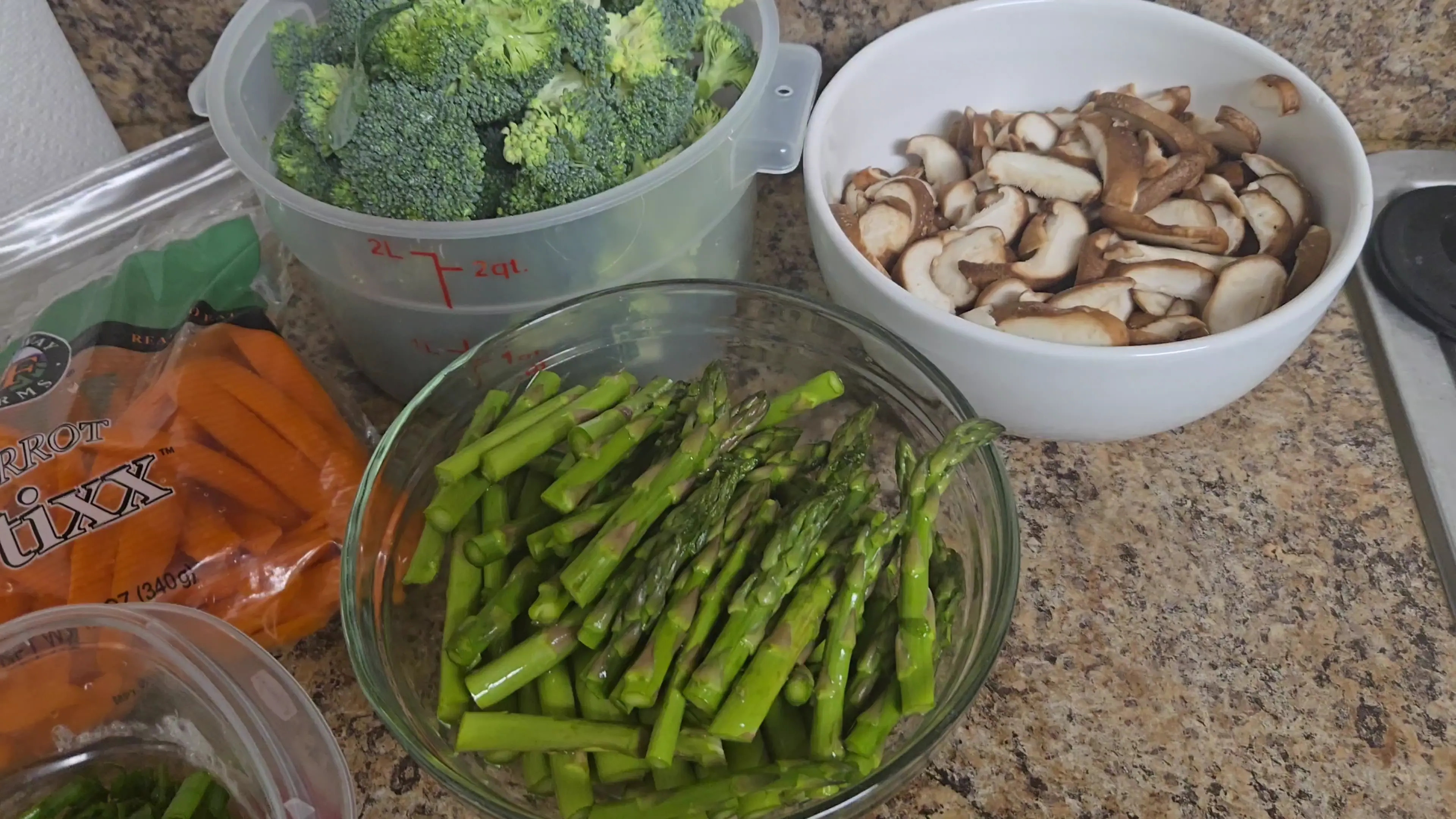 Exclusive Leak: Lizzy Maestro - Cook With Me Top Sirloin Steak Stir Fry - Stream in FullHD | Hotleakxxx.com