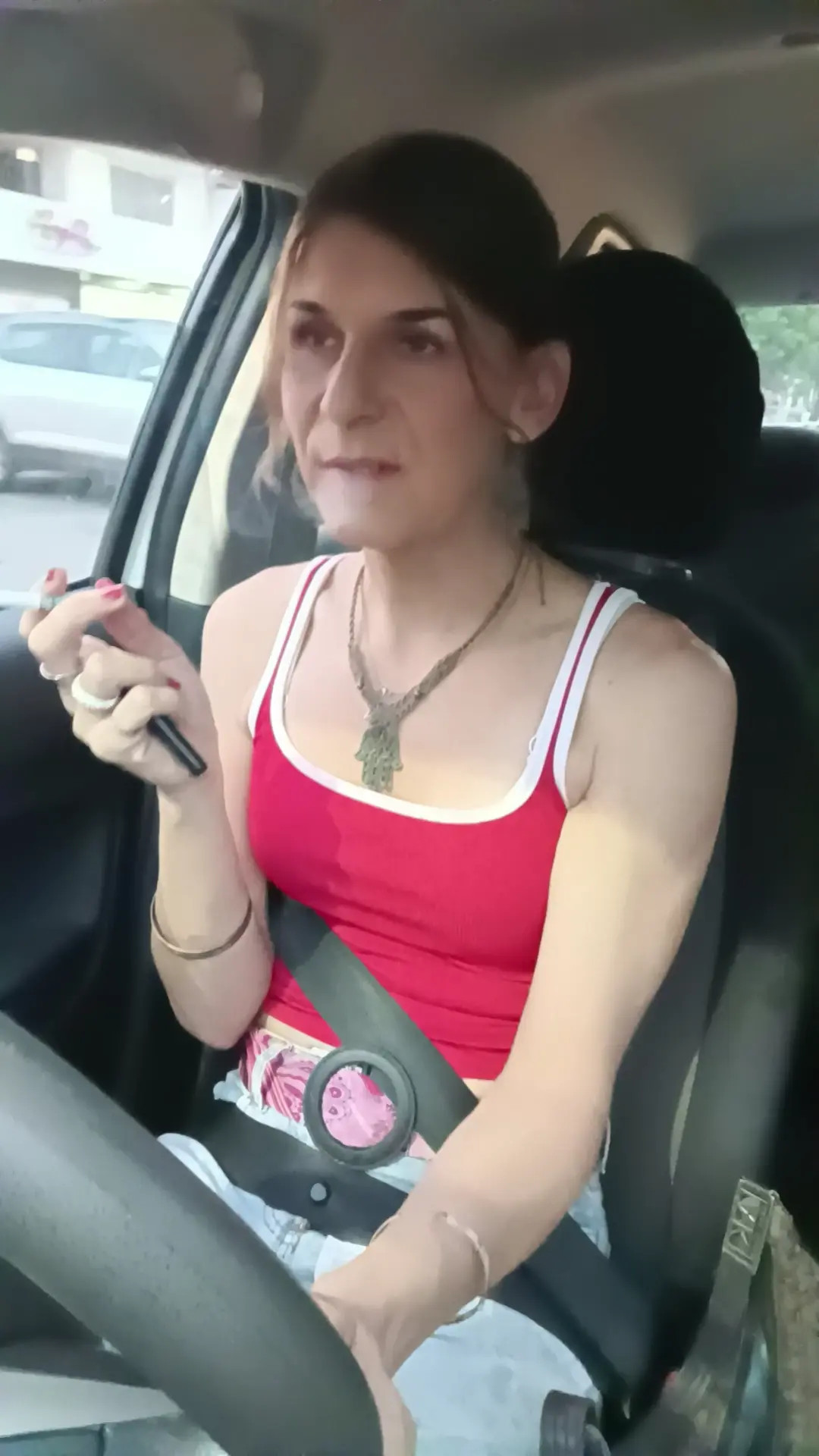 Exclusive Leak: Vero Smokes - Vero Smokes Smoking and driving in my car SFW - Stream in FullHD | Hotleakxxx.com