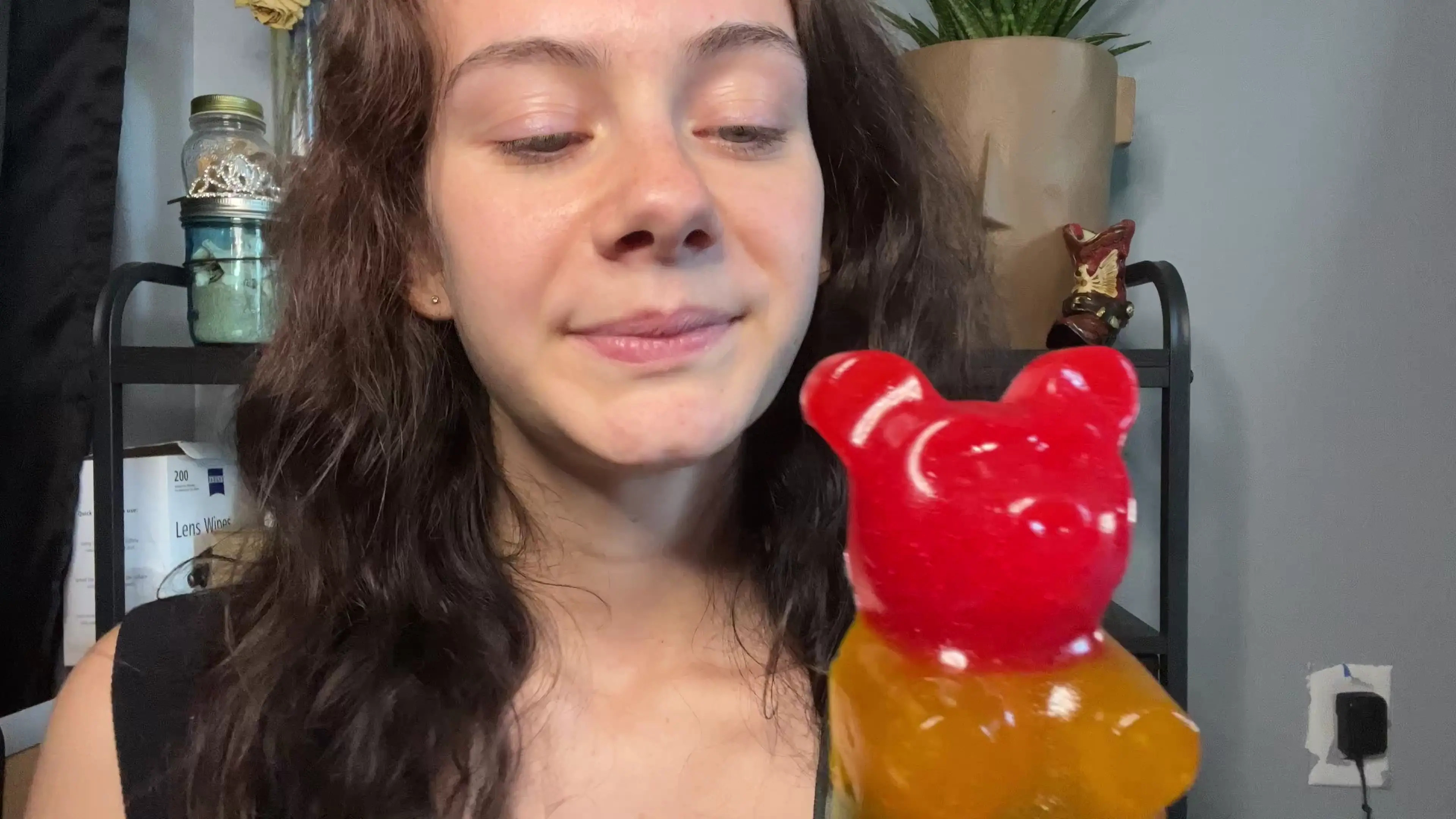 Exclusive Leak: Suckasaurus - Asmr giant gummy bear sucking - Stream in FullHD | Hotleakxxx.com
