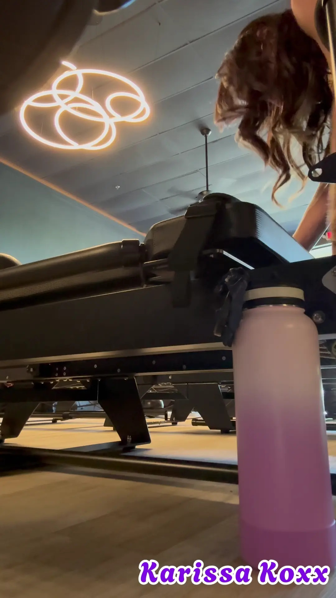 Exclusive Leak: KarissaKoxx - Pilates Burn Core on Fire - Stream in FullHD | Hotleakxxx.com