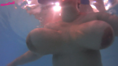 NinaDoll - my BBW body underwater and swimming