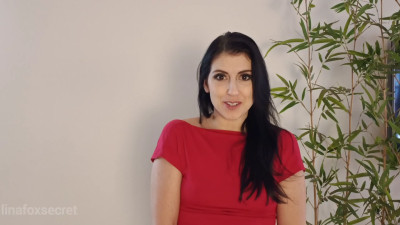 linafoxsecret - Upskirt Flirtatious Customer