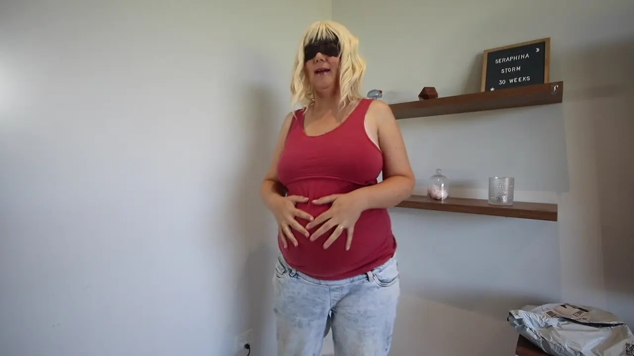 Exclusive Leak: Seraphina Storm - Pregnant lingerie haul - Stream in FullHD | Hotleakxxx.com