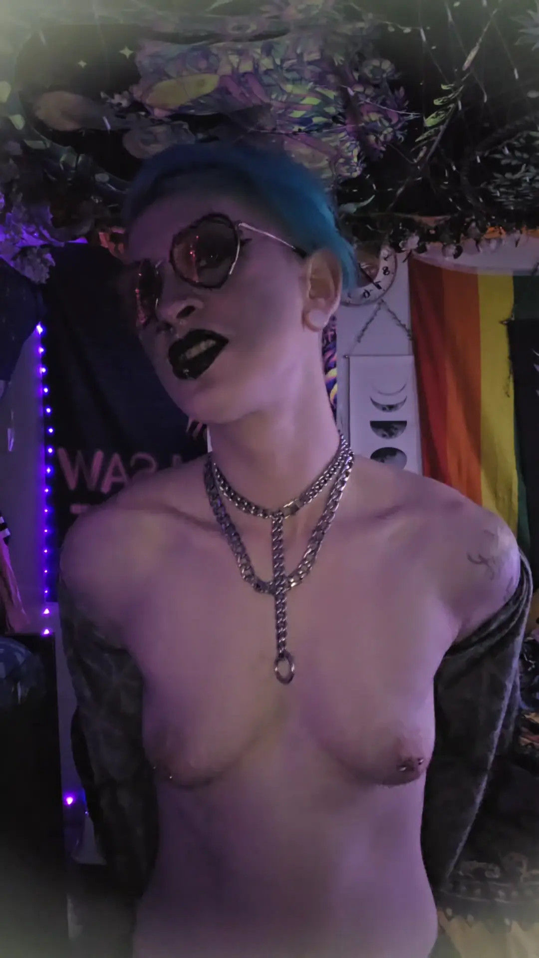 Exclusive Leak: Trickster Mode - bad girl strip tease - Stream in FullHD | Hotleakxxx.com