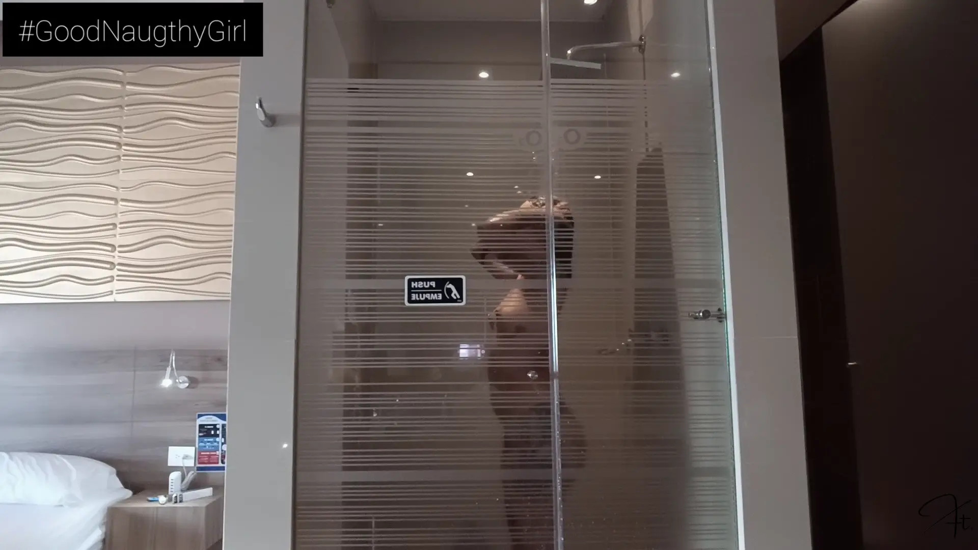 Exclusive Leak: Francys_Tiamo - Shower after recording rich video with my best friend - Stream in FullHD | Hotleakxxx.com