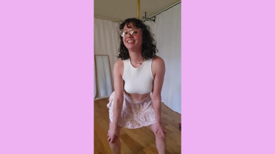 AprilStrips - Twerking Skirt