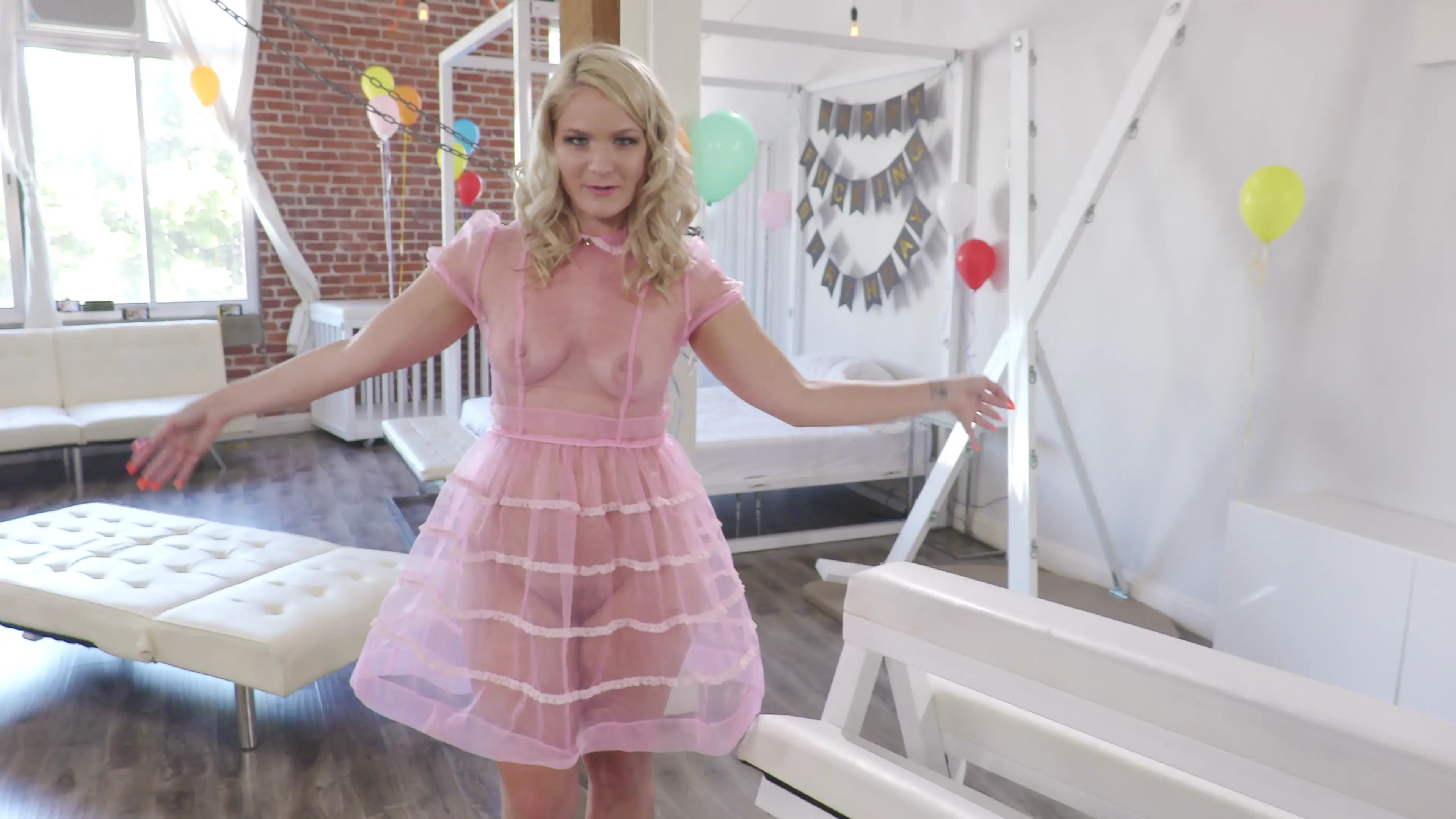 Exclusive Leak: Lisey Sweet - Lisey Sweet Birthday Gangbang - Stream in FullHD | Hotleakxxx.com