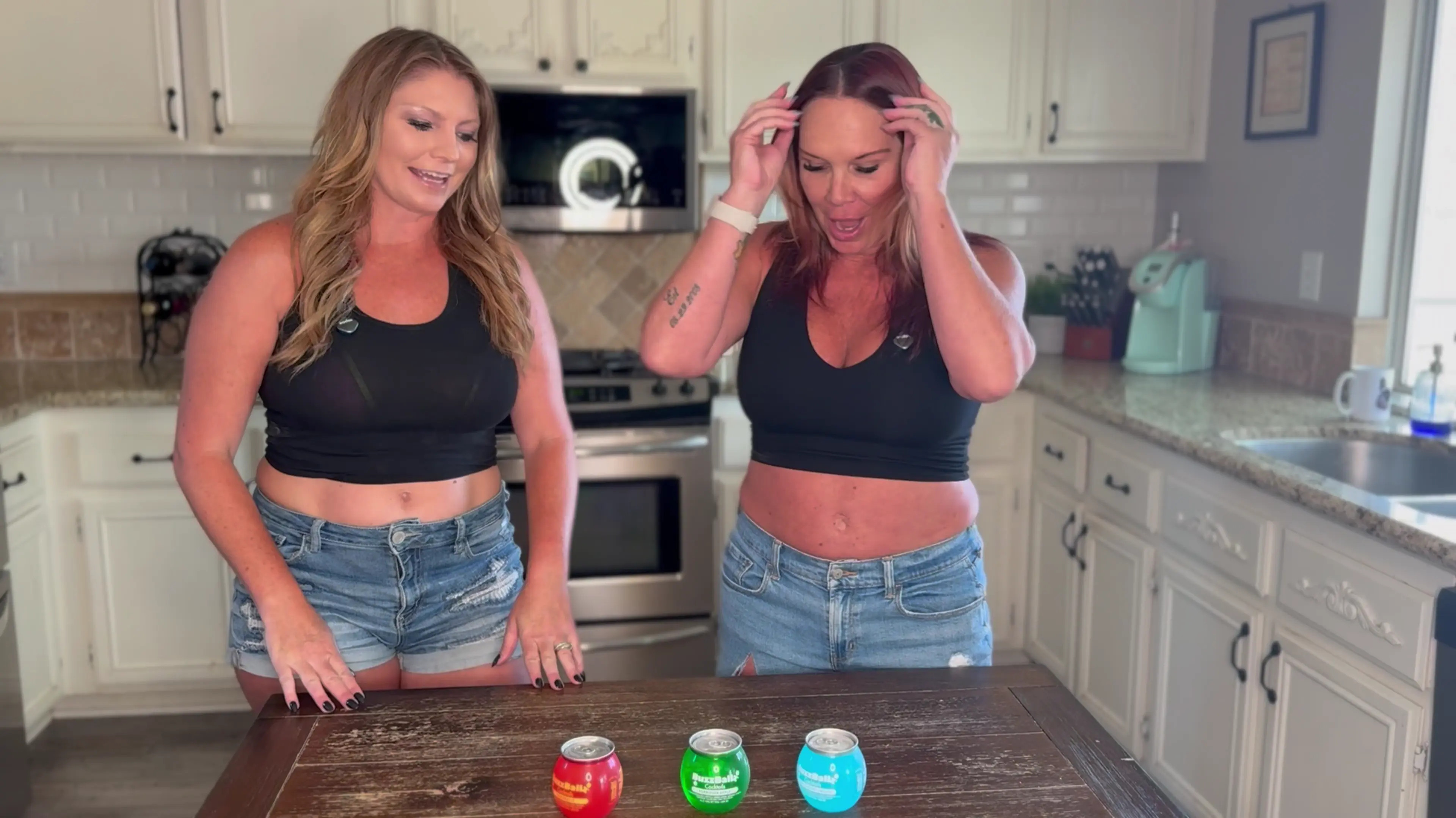 Exclusive Leak: BriBrooksxxx - In the kitchen buzz ball tasting - Stream in FullHD | Hotleakxxx.com