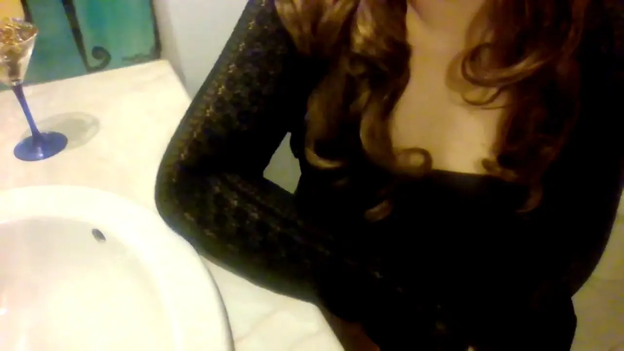 Exclusive Leak: saralovedoll - Storytime: Did I Really Enjoy Stripping? #vlog #dancing - Stream in FullHD | Hotleakxxx.com