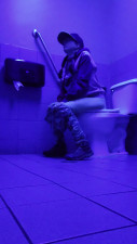Nerdyfaery - Nerdy Faery Piss Junkie