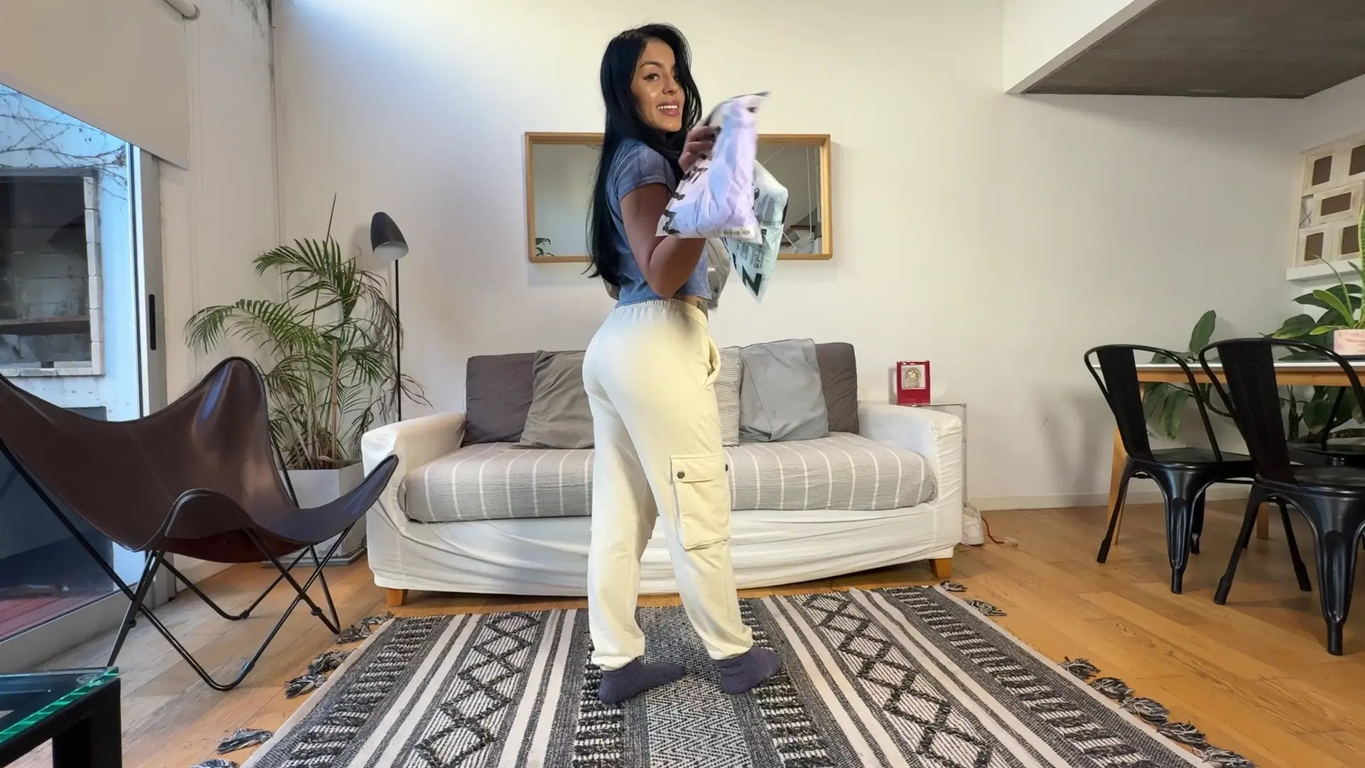 Exclusive Leak: DellaSmith - Try GYM OUTFITS - Stream in FullHD | Hotleakxxx.com