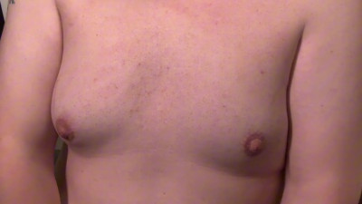 CamShots - FREE Transfemme nonbinary titty play
