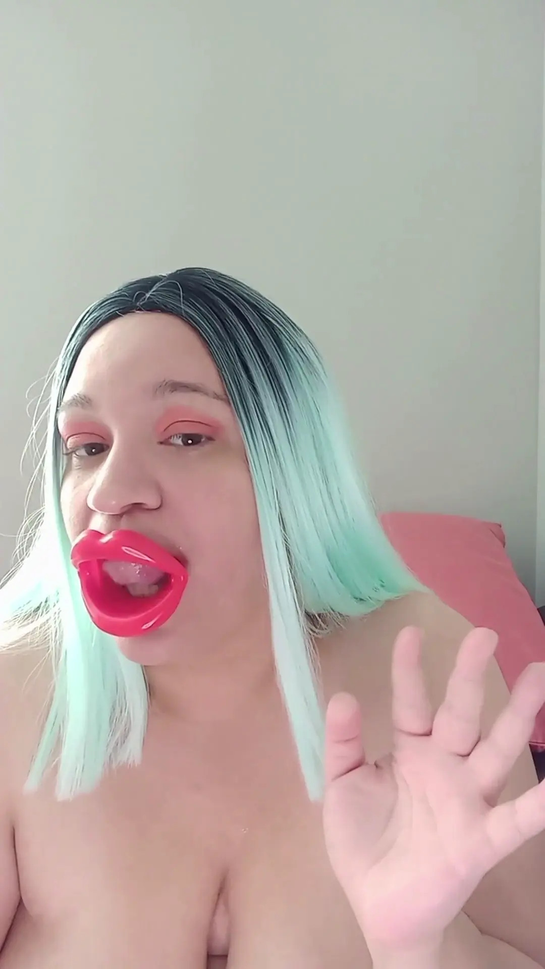 Exclusive Leak: NerdyPhatBruja - BBW Latina's Fake Lips and Spit Play - Stream in FullHD | Hotleakxxx.com