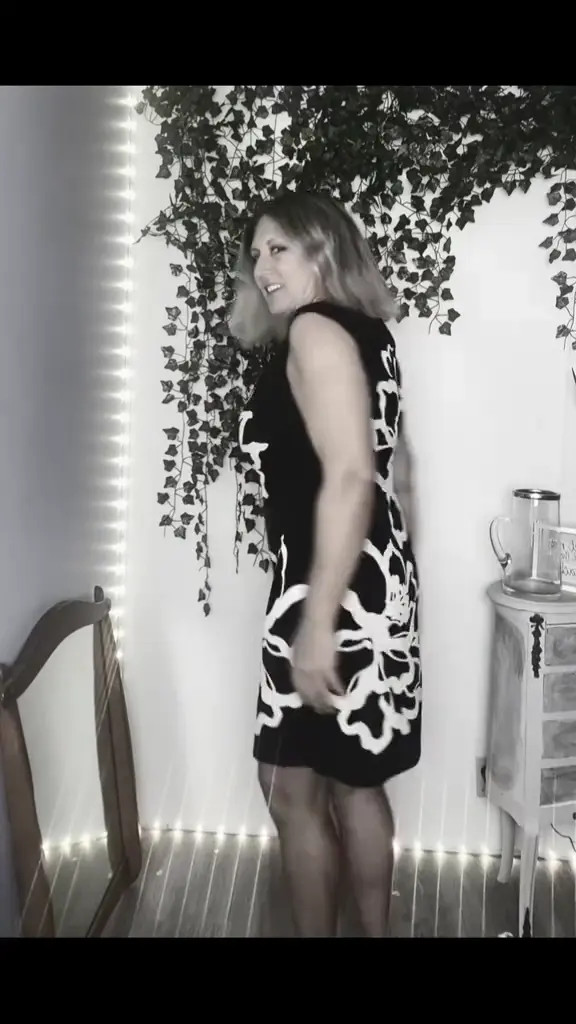 Exclusive Leak: Ladyluck0214 - My Goodwill Dresses - Stream in FullHD | Hotleakxxx.com