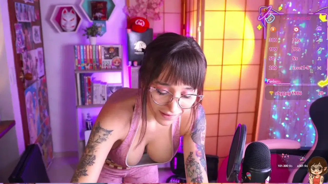 Exclusive Leak: LeelaMoon - Leg day with Leela - Stream in FullHD | Hotleakxxx.com